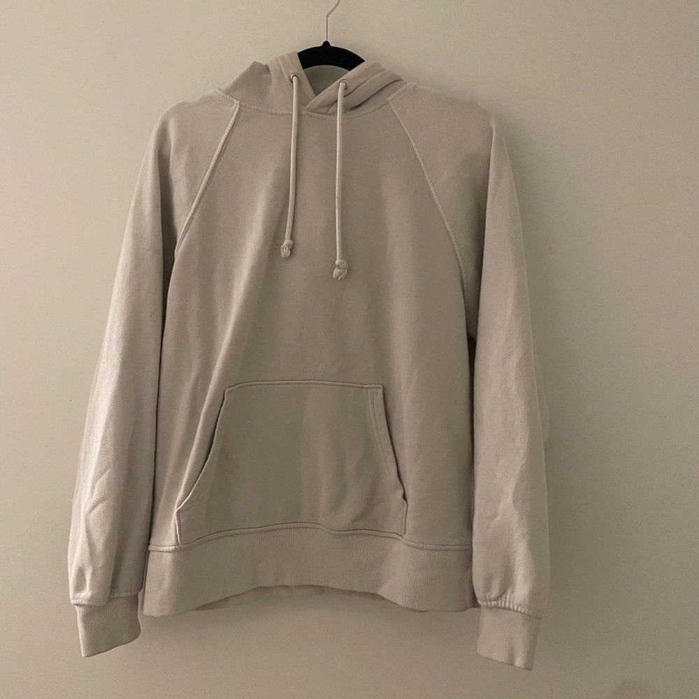 white T-shirt for teens